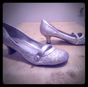 Soda glitter slippers